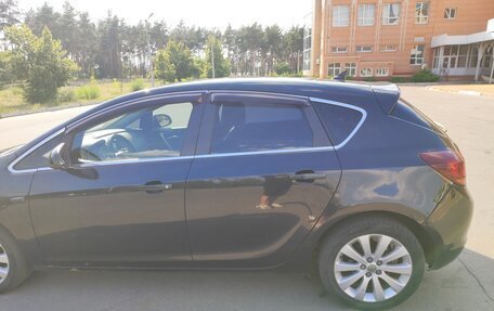 Opel Astra J, 2011 год, 620 000 рублей, 5 фотография