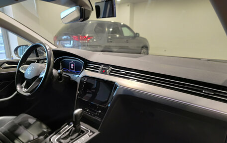 Volkswagen Passat B8 рестайлинг, 2020 год, 3 530 000 рублей, 11 фотография