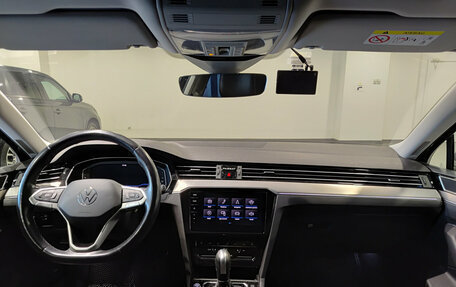 Volkswagen Passat B8 рестайлинг, 2020 год, 3 530 000 рублей, 14 фотография
