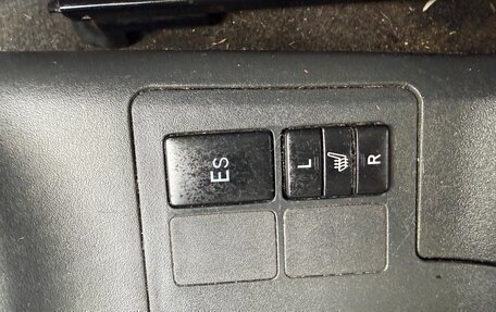 Toyota Yaris III рестайлинг, 2006 год, 398 000 рублей, 19 фотография