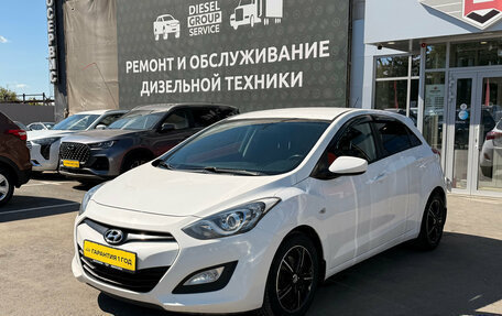 Hyundai i30 II рестайлинг, 2014 год, 1 000 000 рублей, 3 фотография