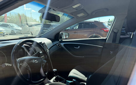 Hyundai i30 II рестайлинг, 2014 год, 1 000 000 рублей, 10 фотография