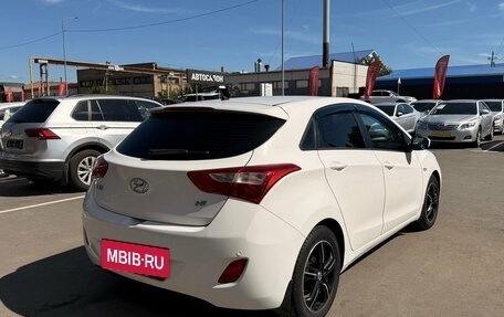 Hyundai i30 II рестайлинг, 2014 год, 1 000 000 рублей, 7 фотография