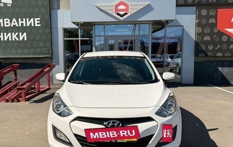 Hyundai i30 II рестайлинг, 2014 год, 1 000 000 рублей, 2 фотография