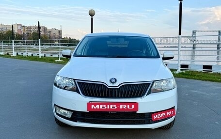 Skoda Rapid I, 2015 год, 850 000 рублей, 2 фотография