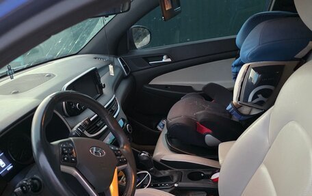 Hyundai Tucson III, 2019 год, 2 500 000 рублей, 5 фотография