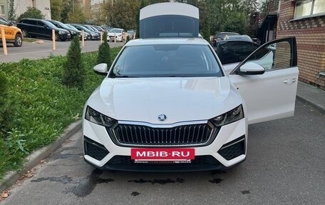 Skoda Octavia IV, 2021 год, 2 300 000 рублей, 3 фотография