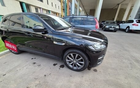 Jaguar F-Pace, 2016 год, 1 850 000 рублей, 5 фотография