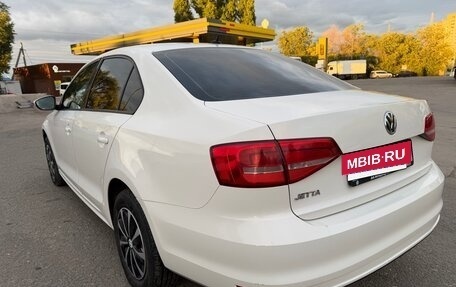 Volkswagen Jetta VI, 2015 год, 850 000 рублей, 8 фотография