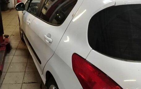 Peugeot 308 II, 2010 год, 250 000 рублей, 3 фотография