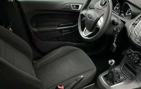 Ford Fiesta, 2015 год, 769 000 рублей, 8 фотография