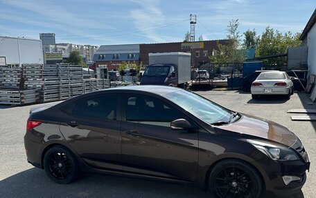 Hyundai Solaris II рестайлинг, 2015 год, 950 000 рублей, 6 фотография