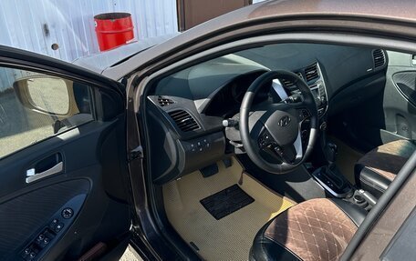 Hyundai Solaris II рестайлинг, 2015 год, 950 000 рублей, 8 фотография