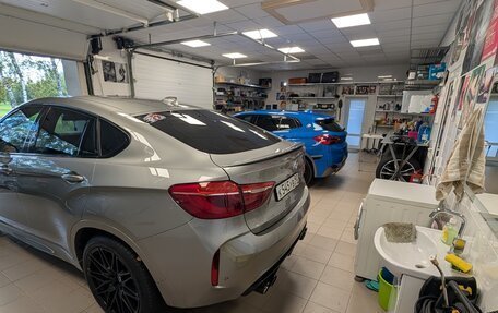 BMW X6 M, 2016 год, 5 100 000 рублей, 4 фотография