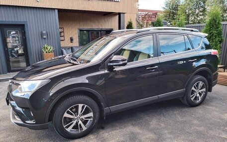 Toyota RAV4, 2016 год, 2 599 000 рублей, 3 фотография
