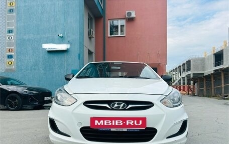 Hyundai Solaris II рестайлинг, 2014 год, 670 000 рублей, 2 фотография