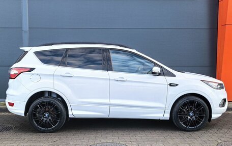 Ford Kuga III, 2019 год, 1 799 000 рублей, 3 фотография