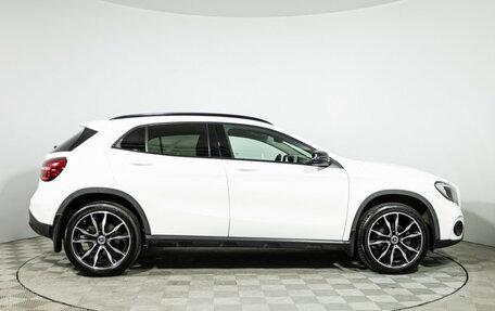 Mercedes-Benz GLA, 2019 год, 2 499 700 рублей, 4 фотография