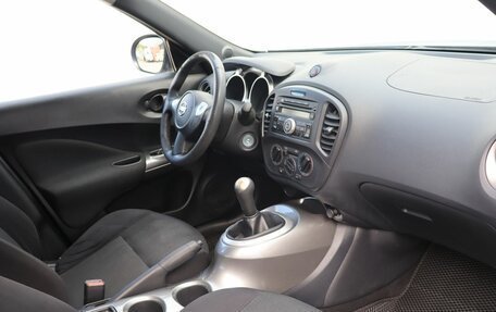 Nissan Juke II, 2013 год, 600 000 рублей, 10 фотография
