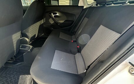 Volkswagen Polo VI (EU Market), 2011 год, 420 000 рублей, 11 фотография