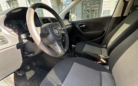 Volkswagen Polo VI (EU Market), 2011 год, 420 000 рублей, 13 фотография