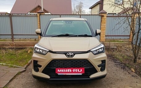 Toyota Raize I, 2019 год, 1 500 000 рублей, 2 фотография