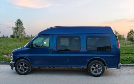 Chevrolet Express II, 2001 год, 999 000 рублей, 2 фотография