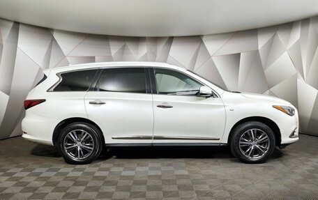 Infiniti QX60 I рестайлинг, 2017 год, 1 955 000 рублей, 6 фотография
