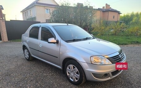 Renault Logan I, 2014 год, 575 000 рублей, 2 фотография