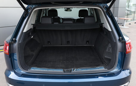 Volkswagen Touareg III, 2018 год, 4 749 000 рублей, 9 фотография