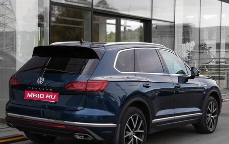 Volkswagen Touareg III, 2018 год, 4 749 000 рублей, 5 фотография