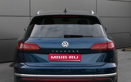 Volkswagen Touareg III, 2018 год, 4 749 000 рублей, 6 фотография