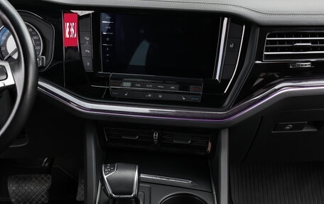 Volkswagen Touareg III, 2018 год, 4 749 000 рублей, 15 фотография