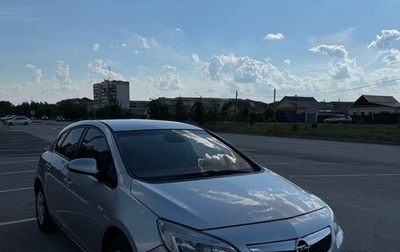 Opel Astra J, 2010 год, 600 000 рублей, 1 фотография