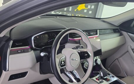 Jaguar F-Pace, 2022 год, 4 398 000 рублей, 13 фотография