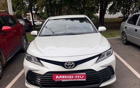 Toyota Camry, 2021 год, 3 260 000 рублей, 8 фотография