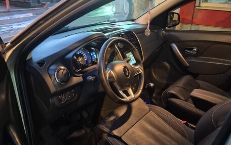Renault Logan II, 2020 год, 1 000 000 рублей, 13 фотография