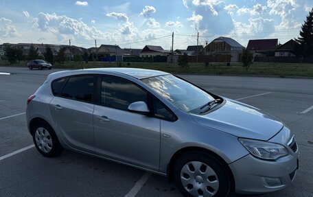 Opel Astra J, 2010 год, 600 000 рублей, 6 фотография