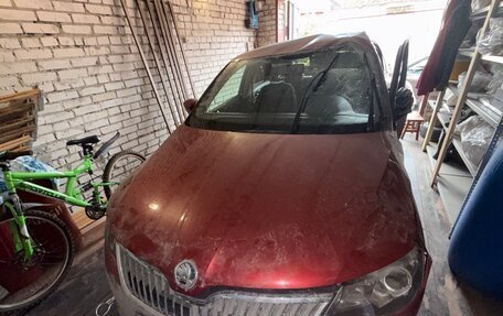 Skoda Rapid I, 2015 год, 400 000 рублей, 10 фотография