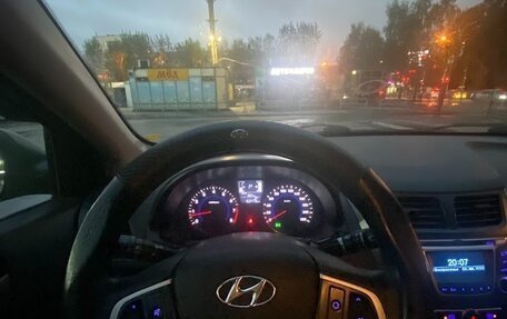 Hyundai Solaris II рестайлинг, 2016 год, 799 999 рублей, 7 фотография