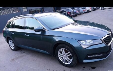 Skoda Superb III рестайлинг, 2020 год, 2 650 000 рублей, 9 фотография