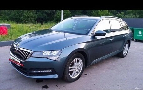 Skoda Superb III рестайлинг, 2020 год, 2 650 000 рублей, 12 фотография