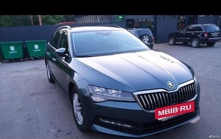 Skoda Superb III рестайлинг, 2020 год, 2 650 000 рублей, 16 фотография