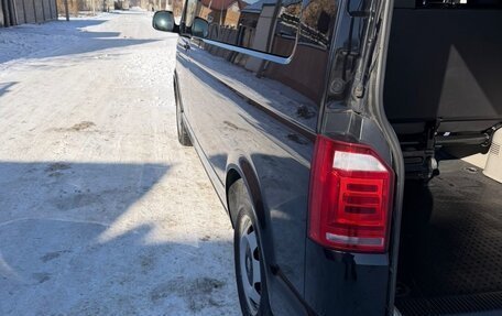 Volkswagen Caravelle T6 рестайлинг, 2018 год, 3 950 000 рублей, 5 фотография
