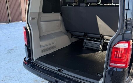 Volkswagen Caravelle T6 рестайлинг, 2018 год, 3 950 000 рублей, 7 фотография