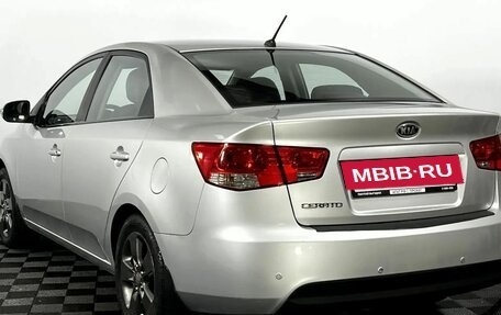 KIA Cerato III, 2010 год, 900 000 рублей, 8 фотография