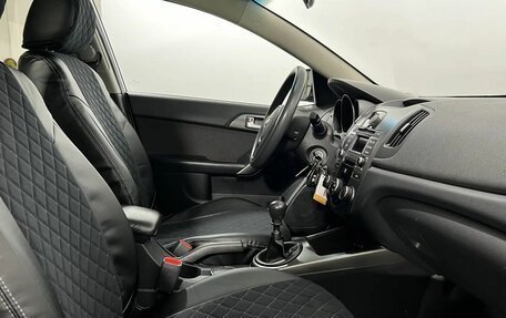 KIA Cerato III, 2010 год, 900 000 рублей, 13 фотография