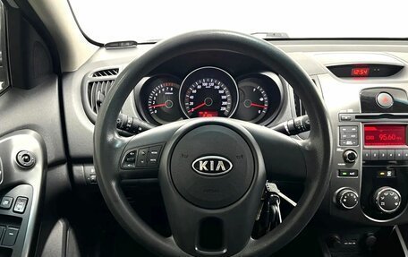 KIA Cerato III, 2010 год, 900 000 рублей, 17 фотография