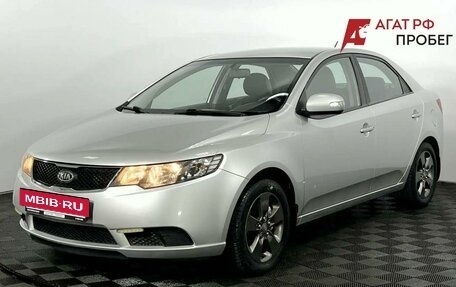 KIA Cerato III, 2010 год, 900 000 рублей, 2 фотография