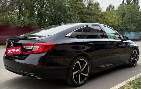 Honda Accord IX рестайлинг, 2018 год, 1 850 000 рублей, 4 фотография